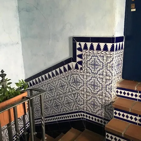 Lisdos Guest house Seville